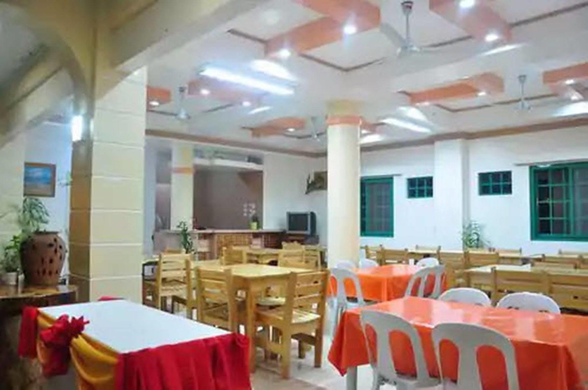 弗朗西斯阿帕特乐酒店 波尔多·格尼拉 外观 照片
